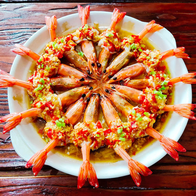 剁椒虾,味道鲜美,操作简单