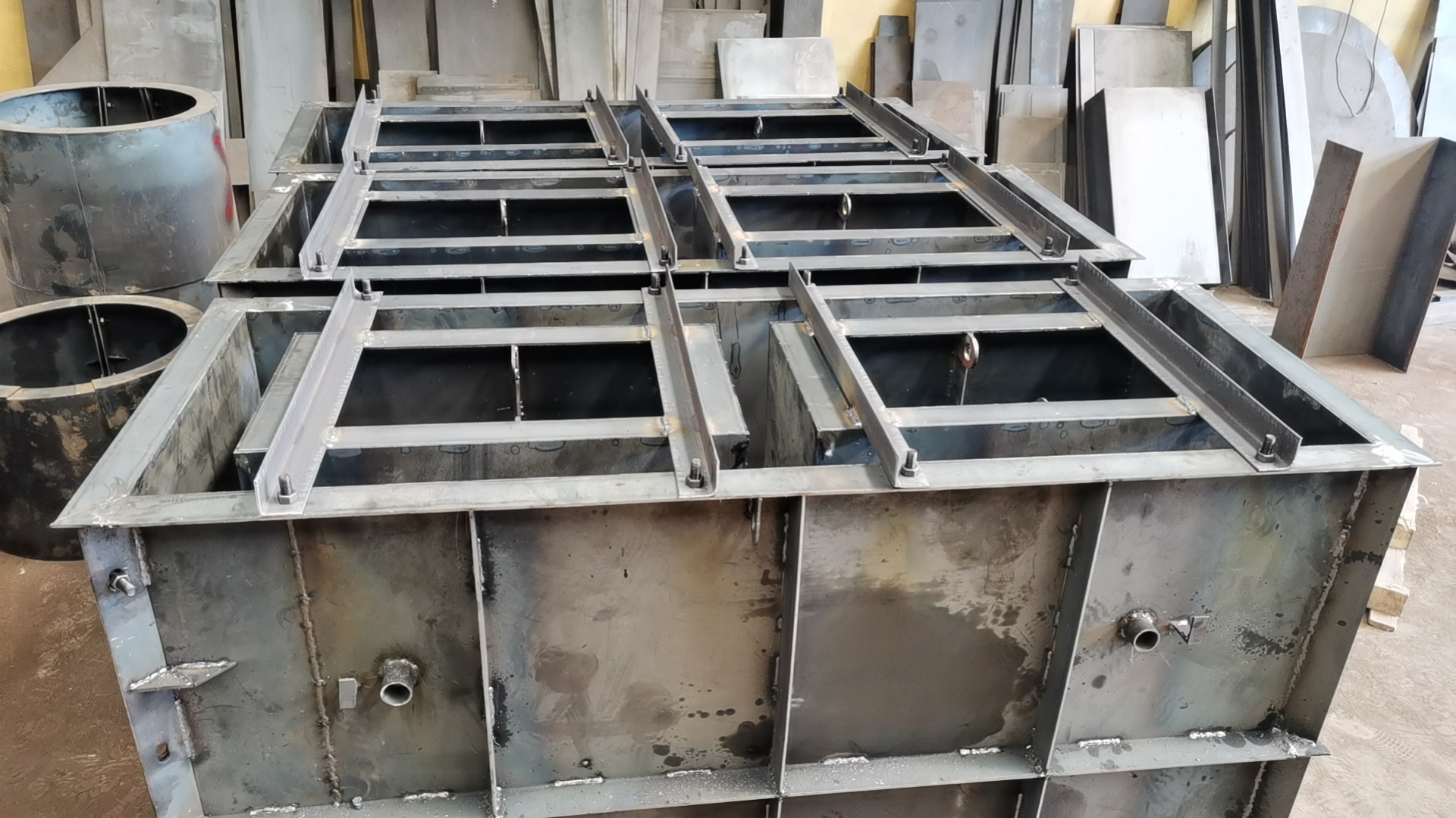 水泥通讯检查井模具 圆形雨水井模具