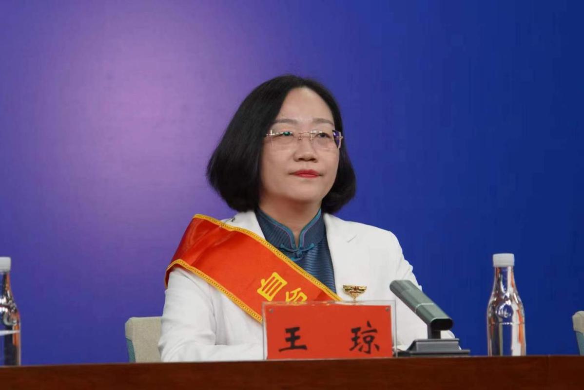 「宁夏工匠故事」王琼 给"精英"讲课,唯有不停息夯实自己