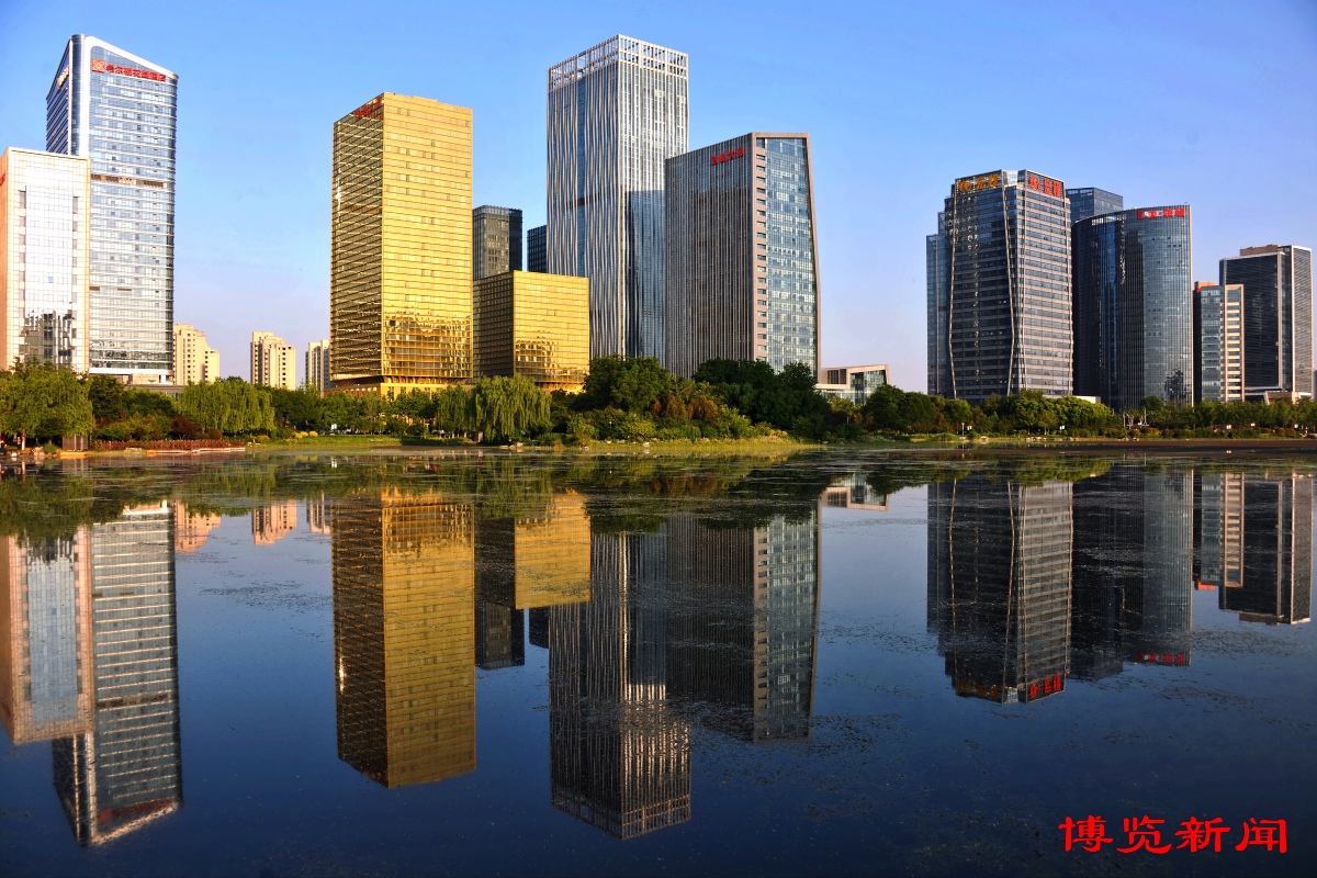 博览组图︱淄博新区水系公园:夕阳醉了