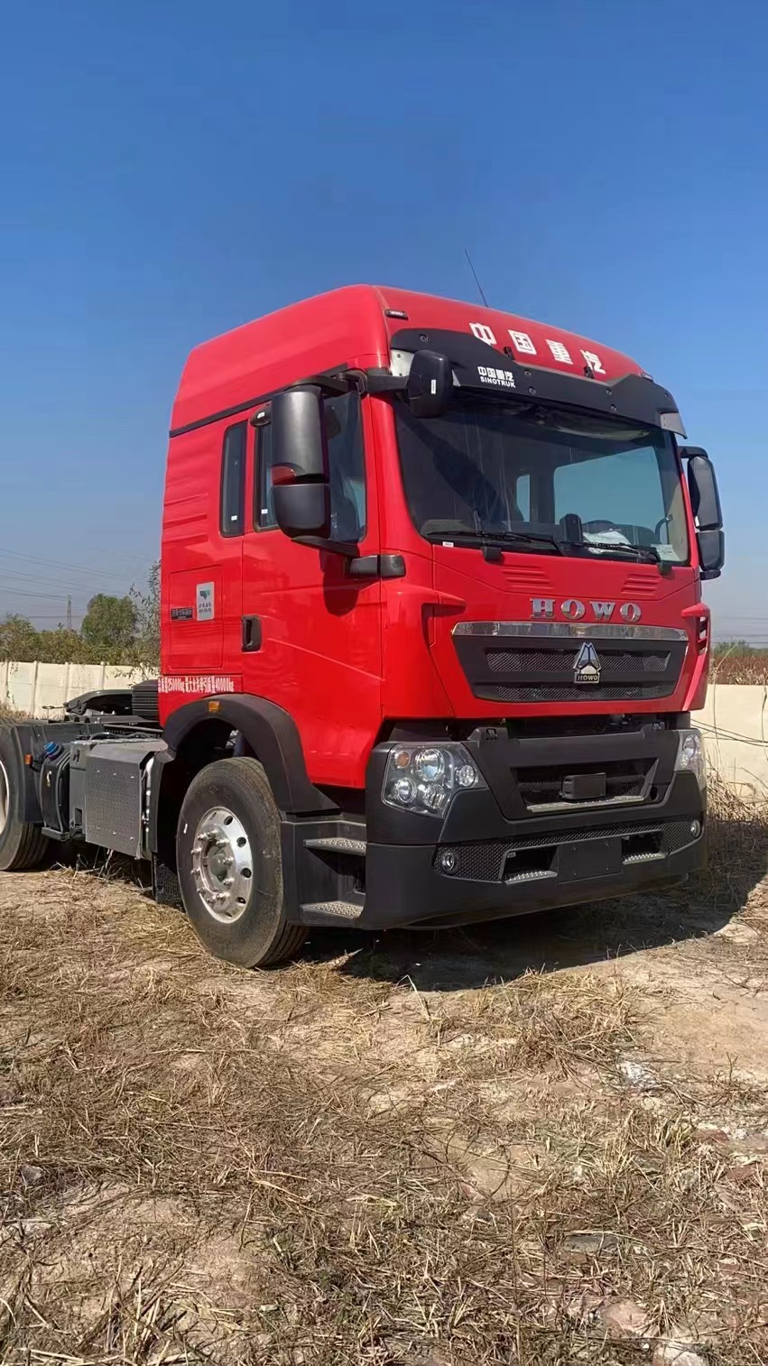 重汽国六潍柴460马力tx牵引车现车出售