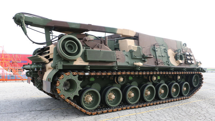 m88a2装甲抢修车图片