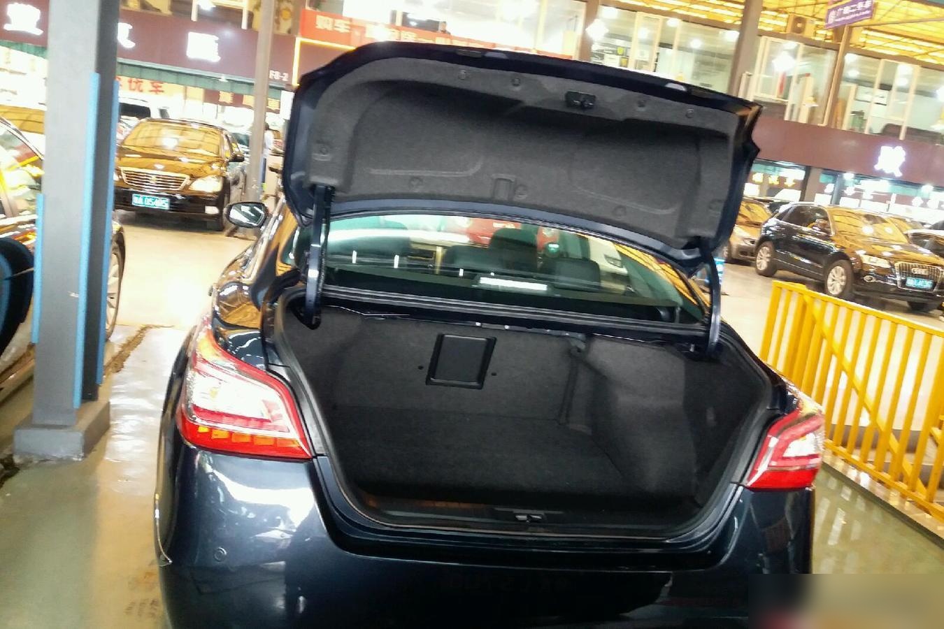 天籁后备箱尺寸是多少?