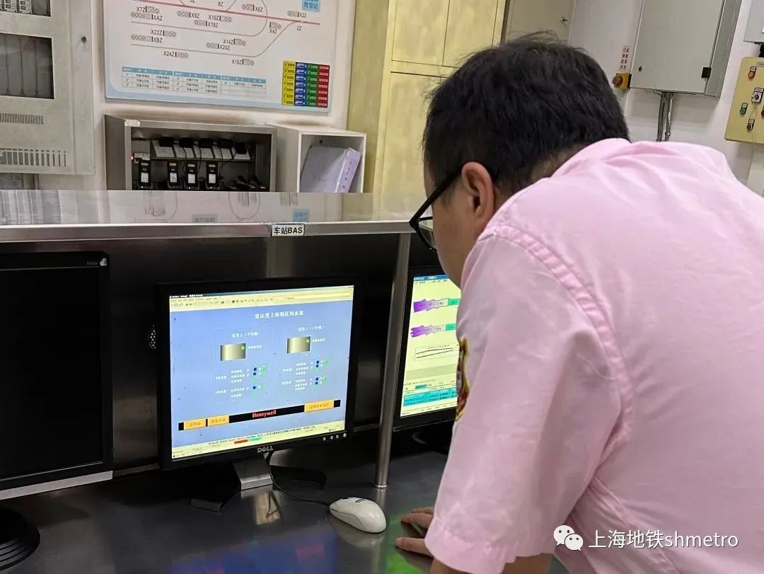 安全生产月:全力以赴绷紧弦 地铁站"汛"速行动