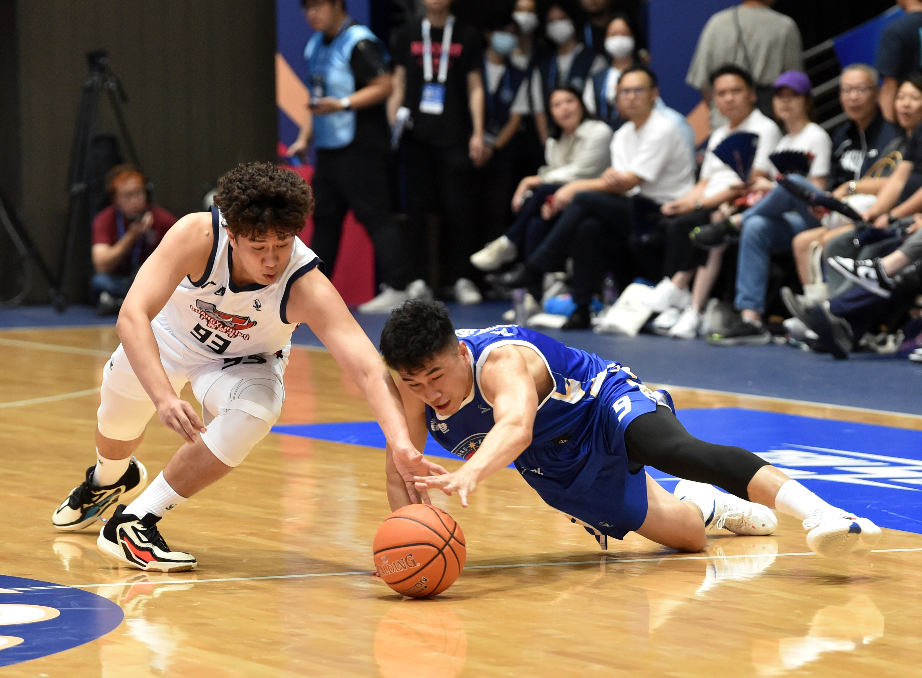 篮球——nbl:全国男子篮球联赛在香港拉开序幕(2)