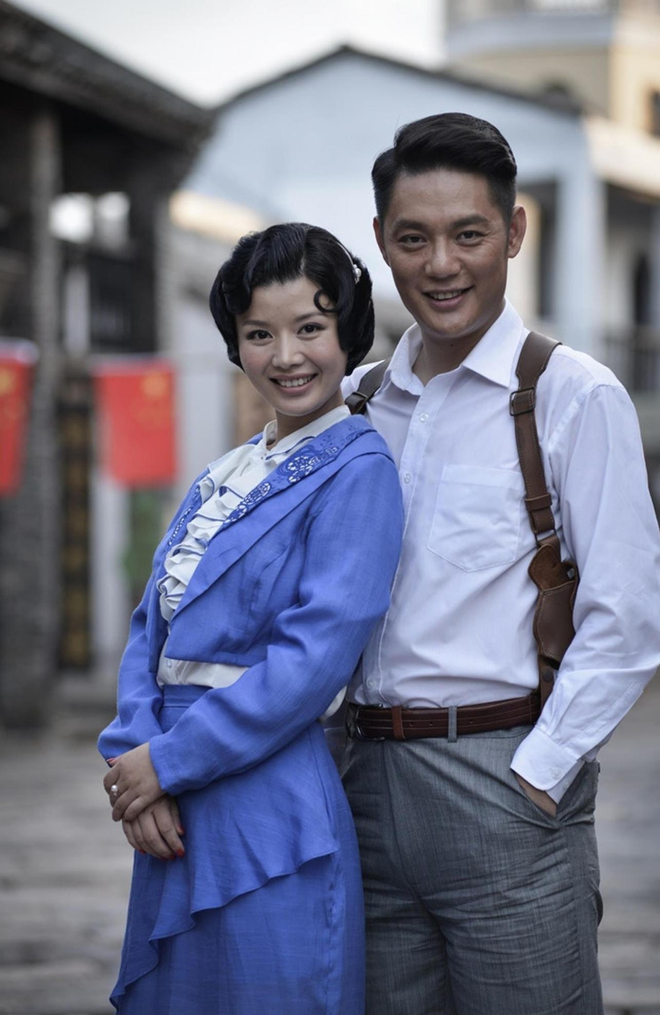 两对神秘夫妻同框,周丽淇傅程鹏笑得甜蜜,王浩信陈自瑶罕见合体