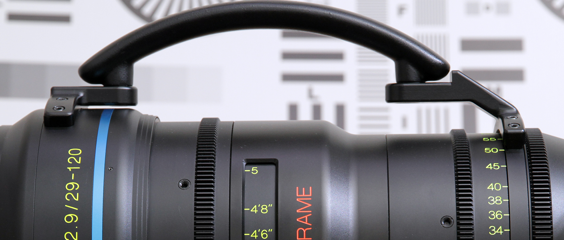 武藏光学29-120mm t2.9镜头上提手设计美观