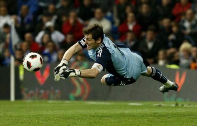 一代门神"圣卡西"退役,人生下一站是皇马