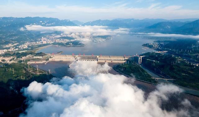 three gorges dam receives over 10 mln tourists in past five