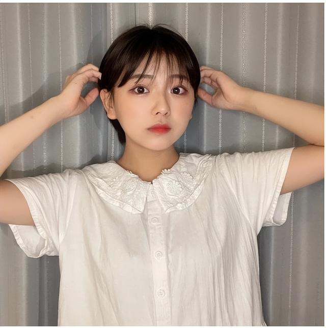 太仙太美,韵味了!日本美少女,大熊杏优,才华与美貌并存