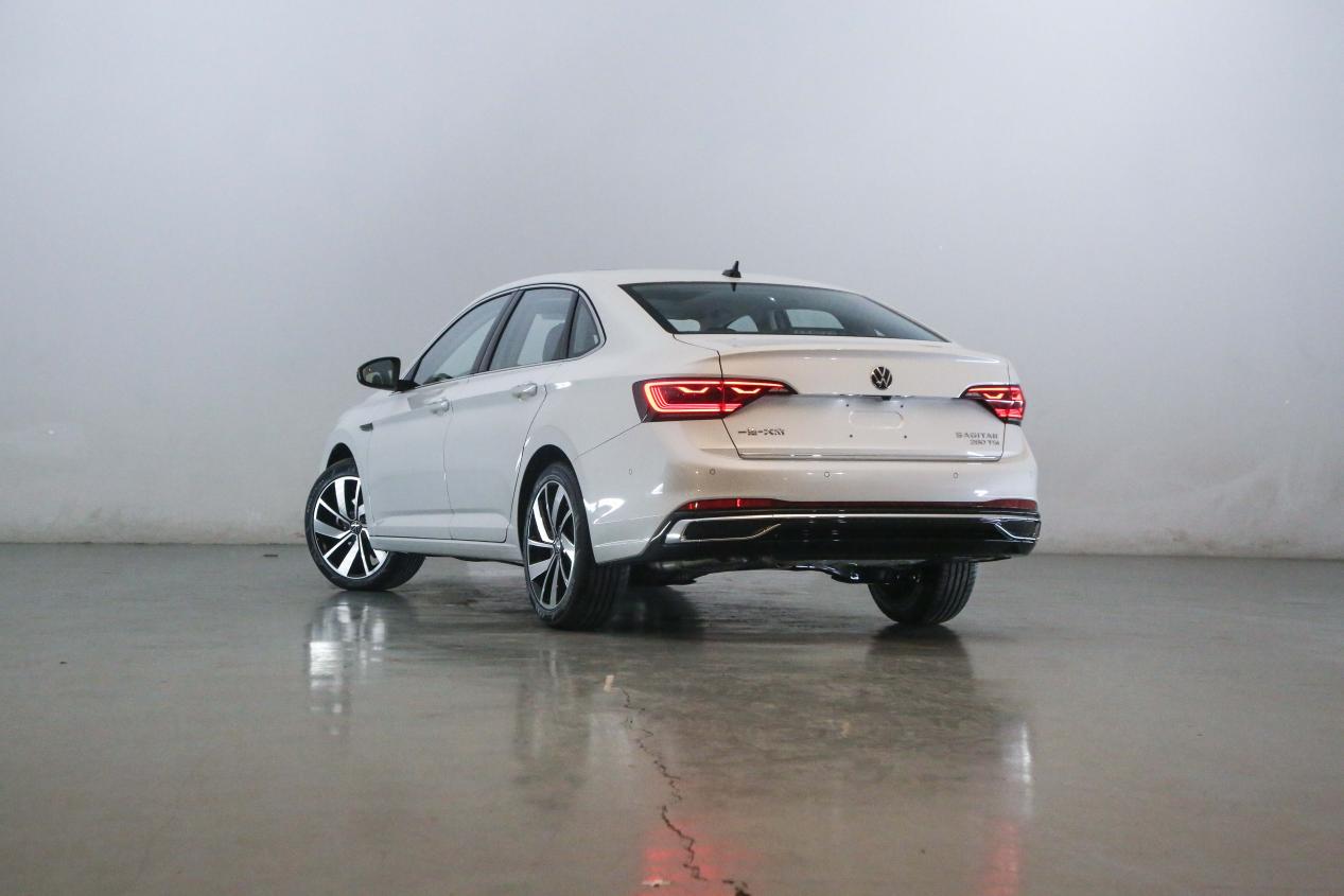 钢炮,轿跑热闹非凡 2022年值得期待的燃油轿车