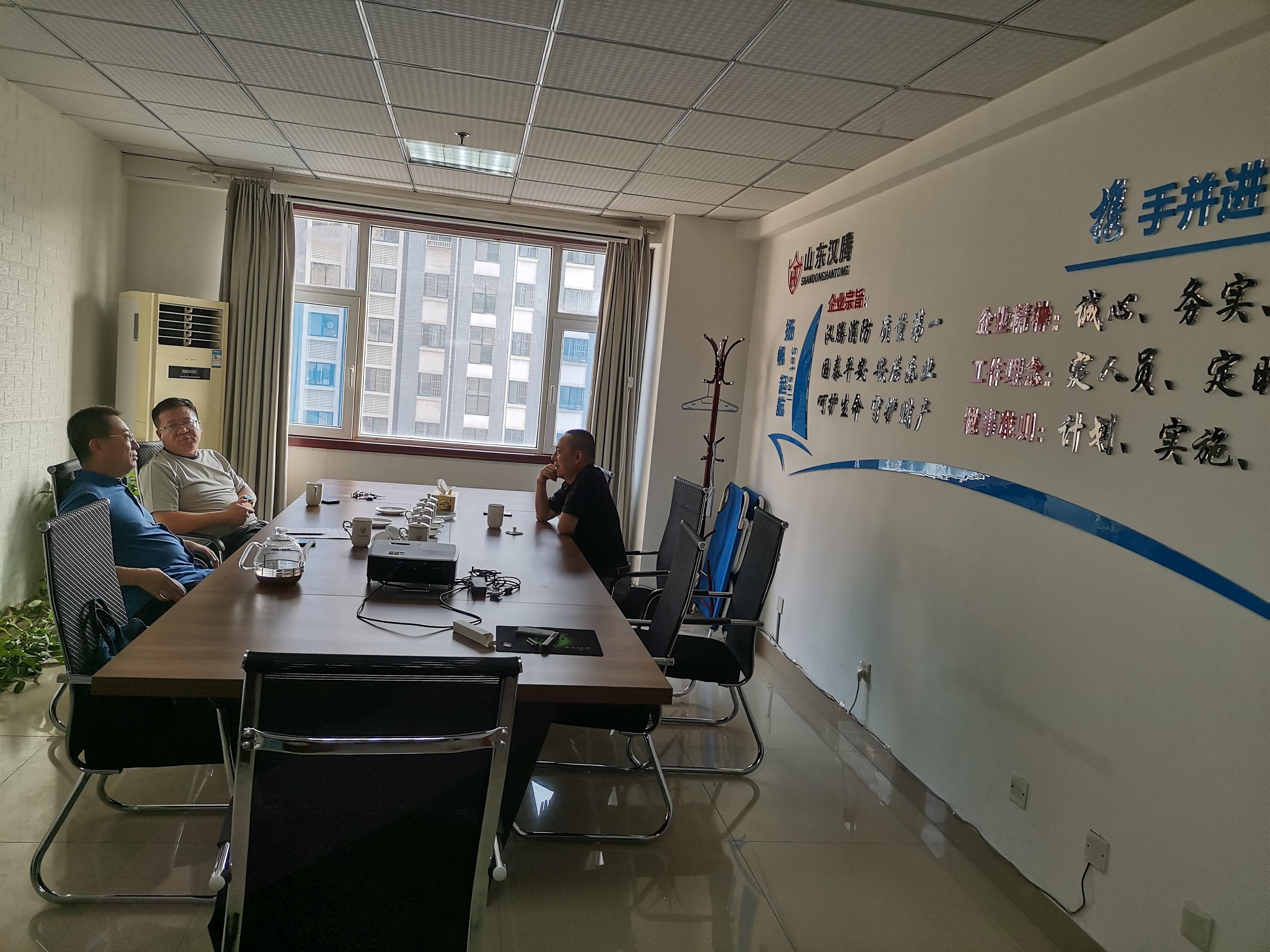 潍坊市奎文区梨园街道后栾合作社提高服务质量打造良好的营商环境