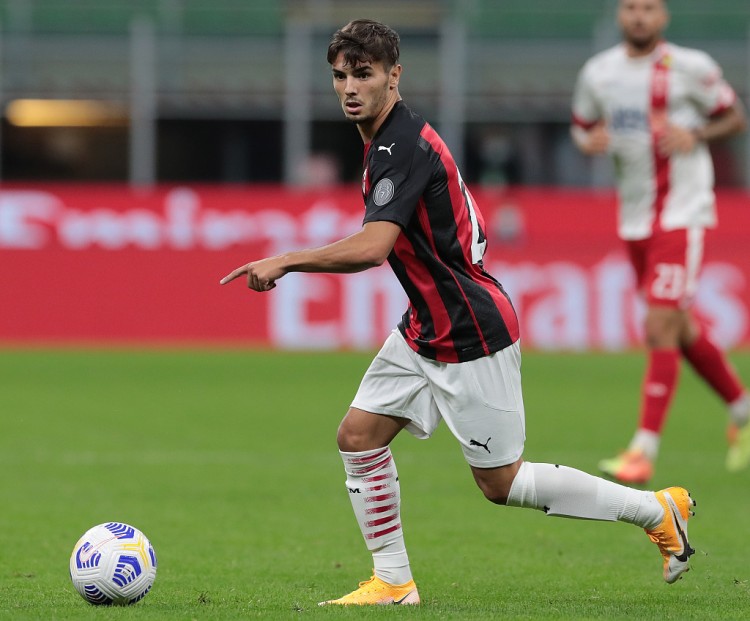 goal:米兰想买断迪亚斯,皇马条件是3000万欧 回购条款或续租