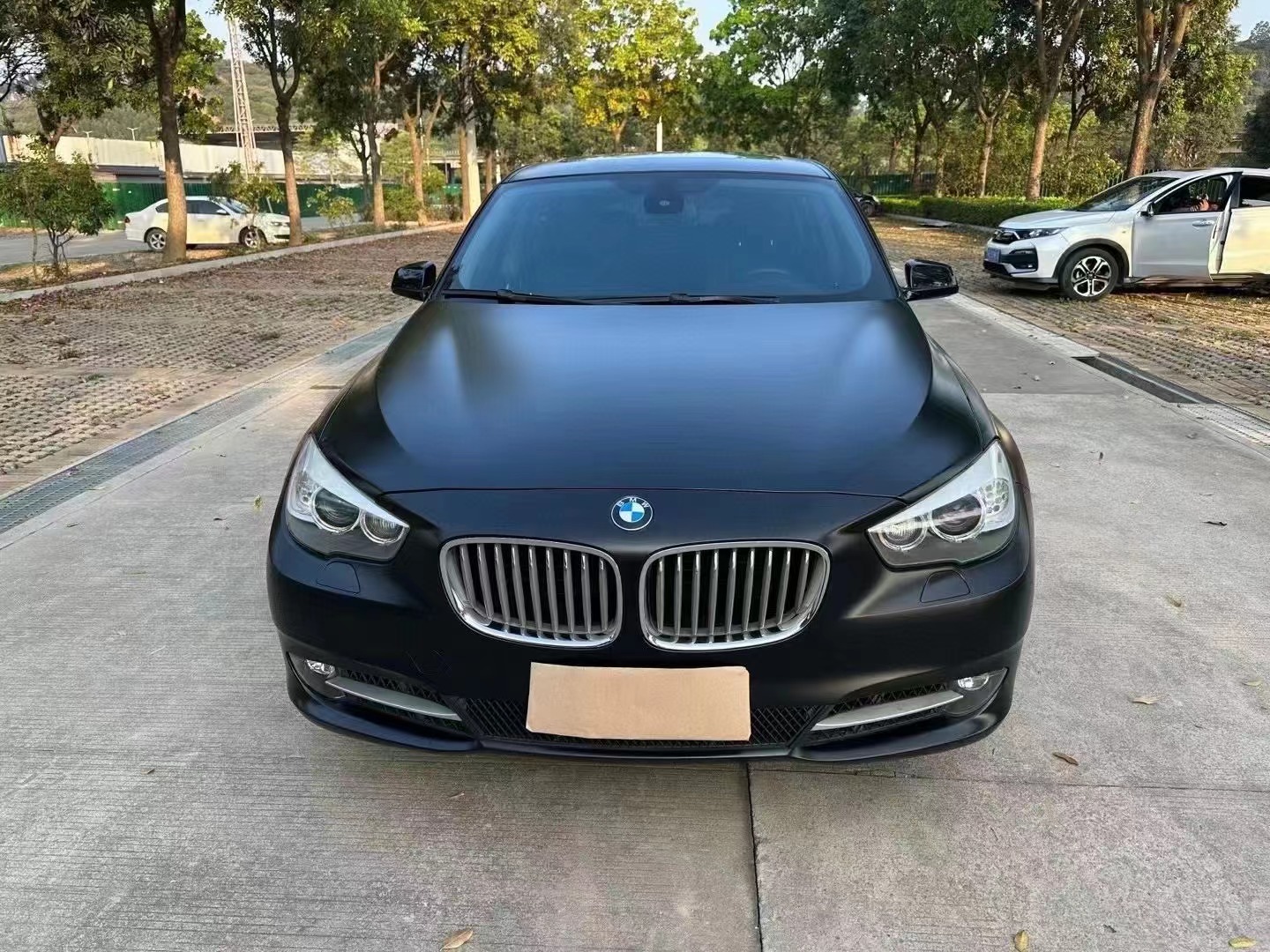 15款宝马gt550仅售9万,溜背式造型,运动感十足