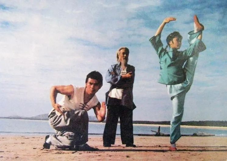 电影《无敌鸳鸯腿》