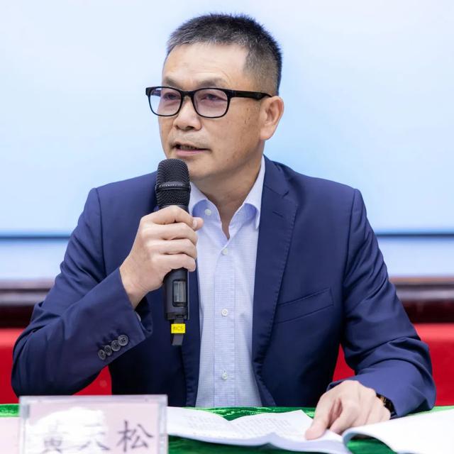 澳门福建同乡总会第十二届理监事成员履新就职 陈明金荣膺会长
