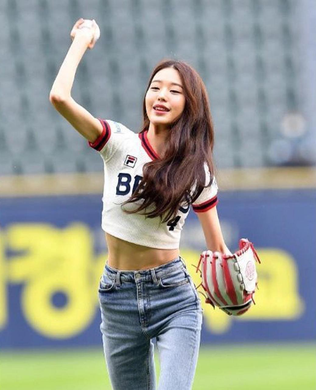 张元英这个妖精身材简直了