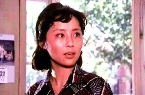 演员庞敏:长得漂亮演技好,嫁圈外丈夫,幸福美满