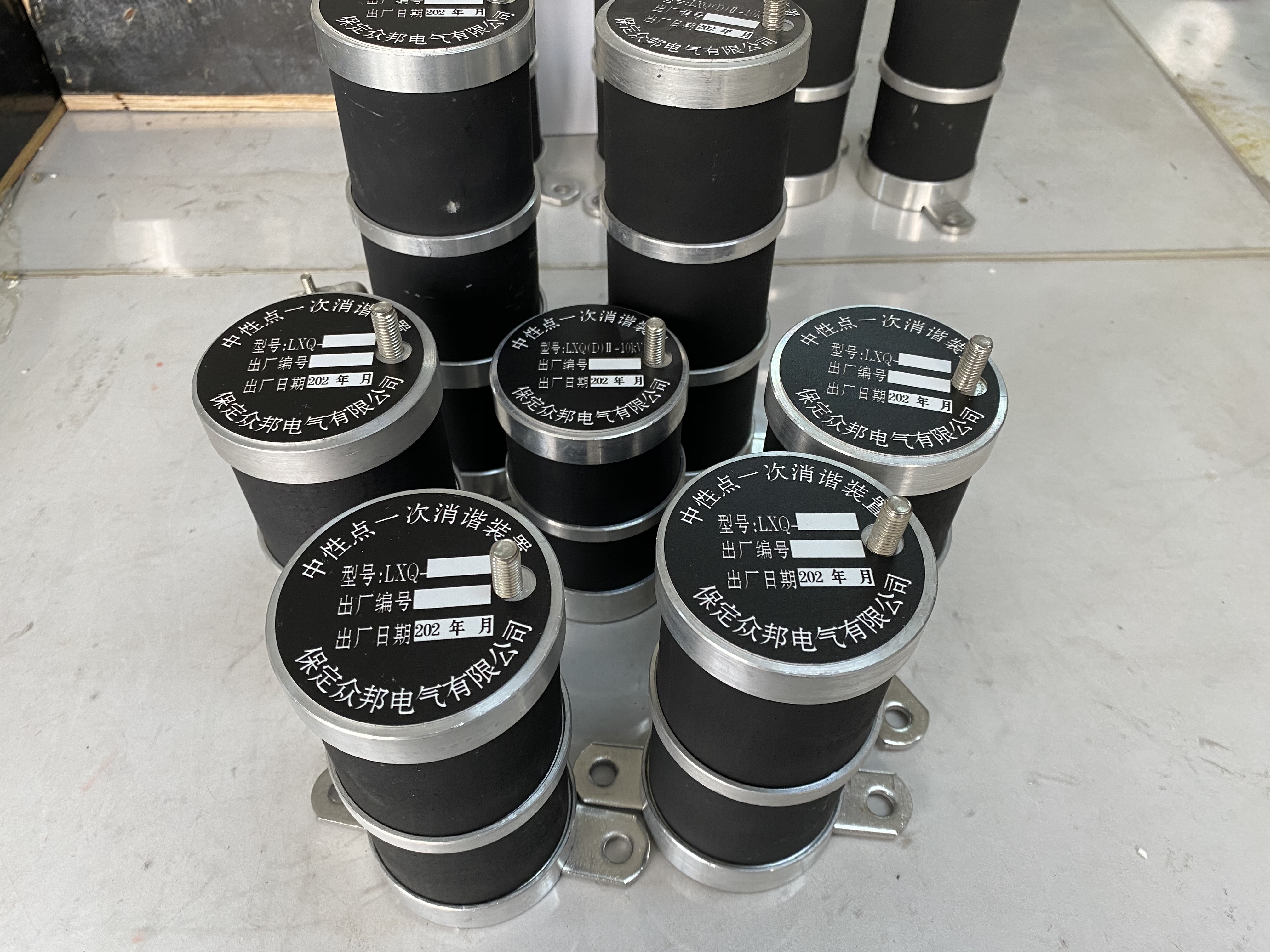 lxq10kv一次消谐器存在的意义是什么