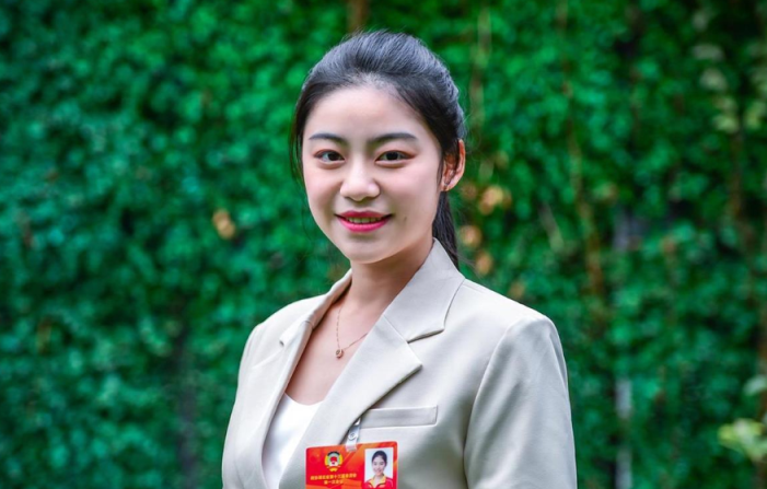 25岁奥运冠军刘蕙瑕当选湖北省政协委员:希望更多青少年爱上体育