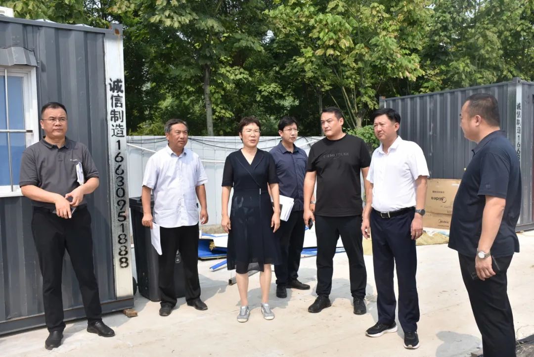 商黎英调研重点项目建设