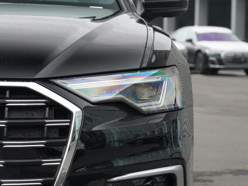 奥迪a6l大灯总成多少钱?