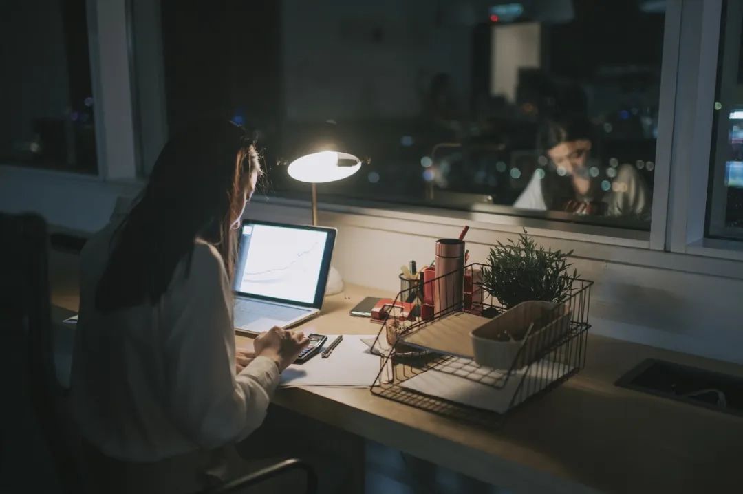 靠保健品续命的年轻人,劝你要这么吃