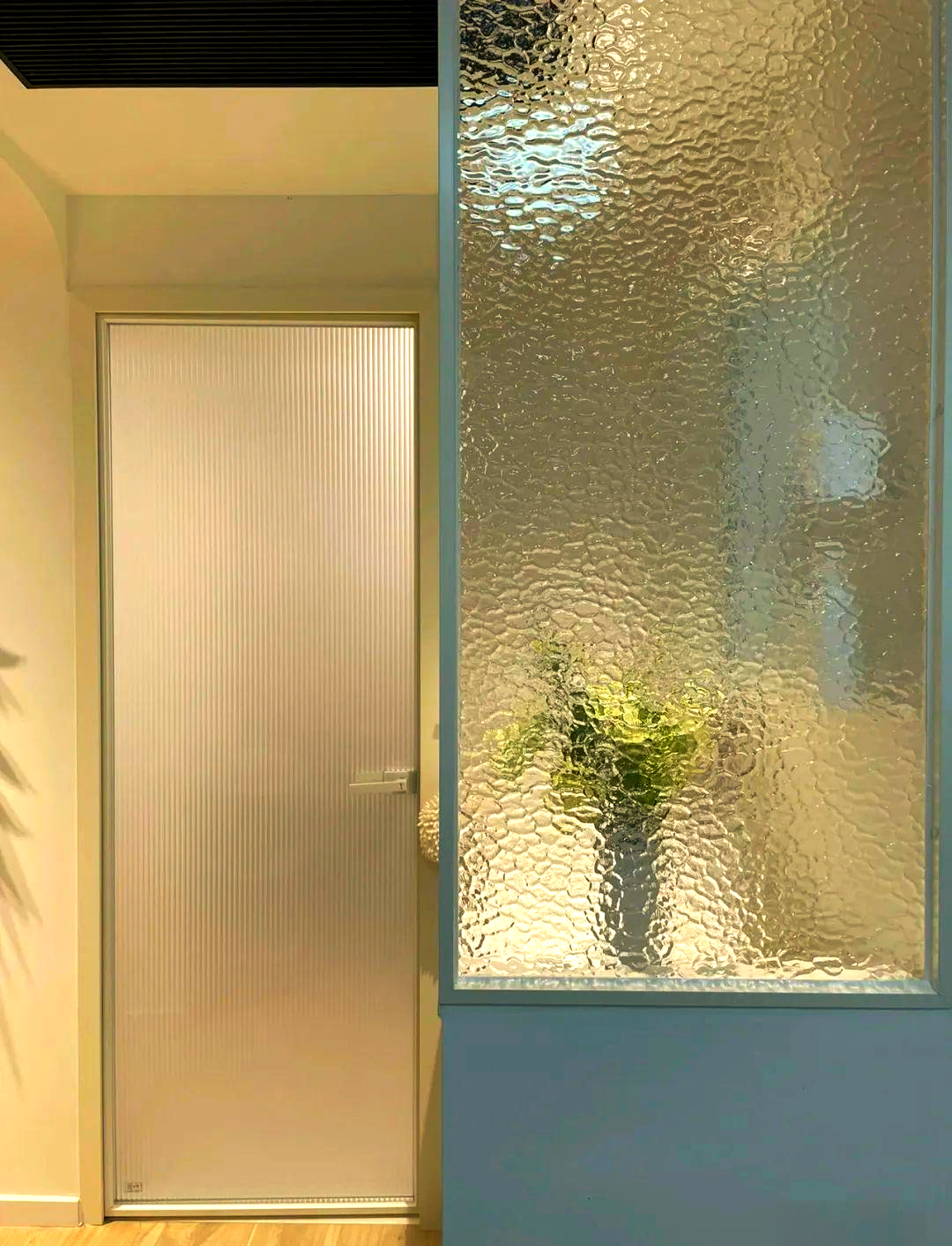 探索高颜值艺术玻璃:多款热门选择