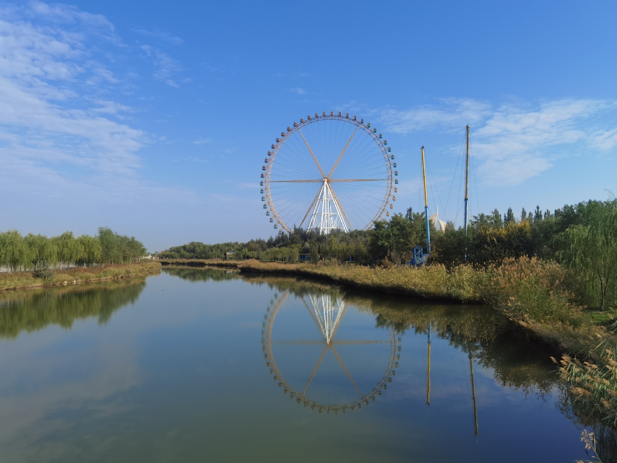 阅海公园乘竹排 新航线览尽宁夏阅海好风光