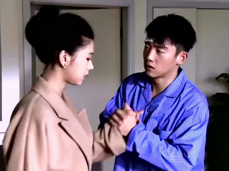 后来张小凡和黎昕在一起了吗?