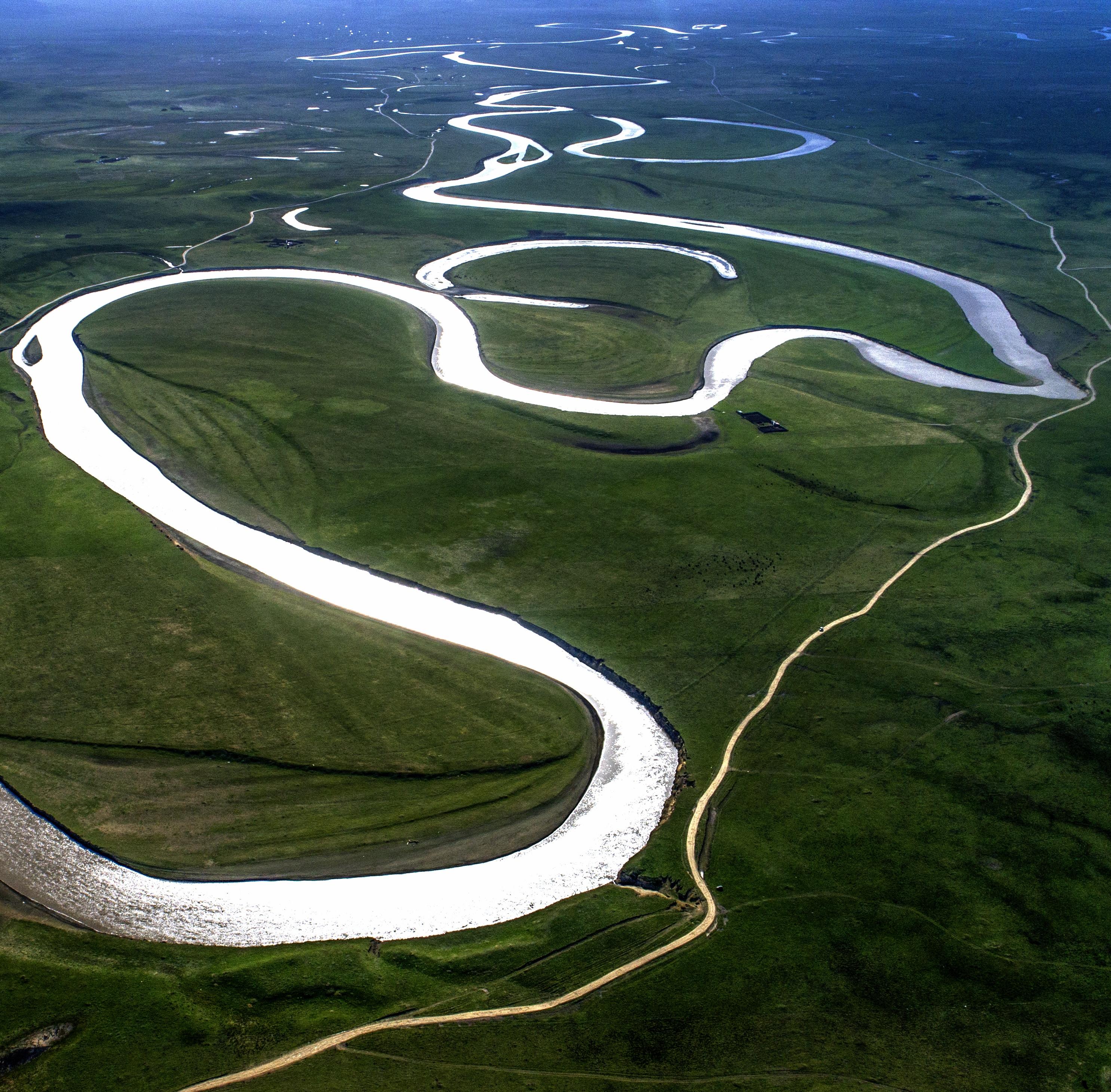 曲流:黄河在四川的姿态
