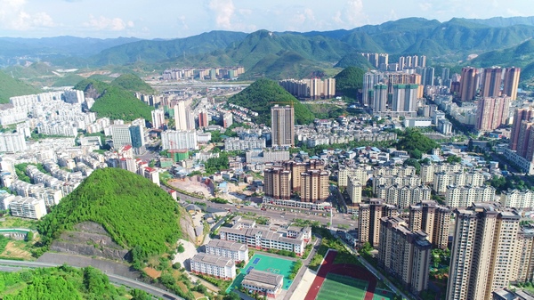 贵州凯里市"融湾"跑出"加速度"