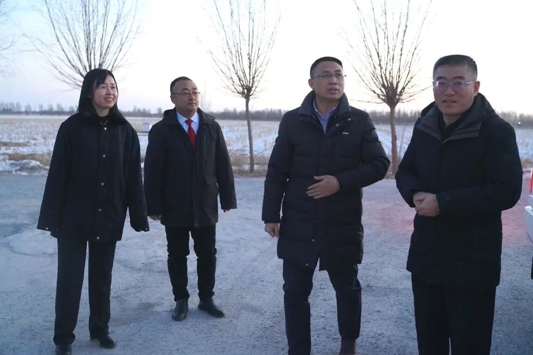 第26期 通辽中院党组书记,代院长宋建波节前慰问花吐古拉人民法庭