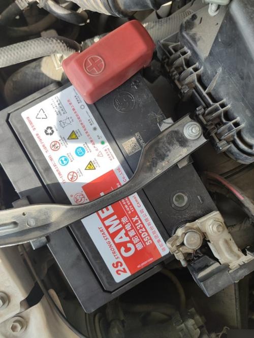 丰田卡罗拉4s店电瓶多少钱