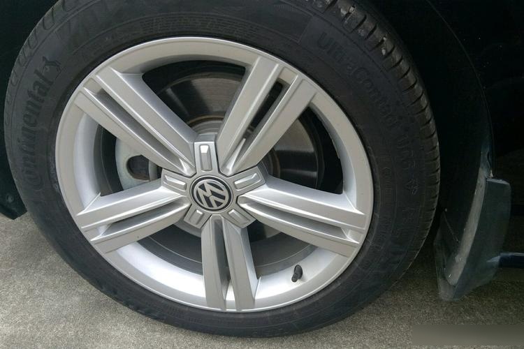 大众凌渡轮胎型号 凌渡轮胎型号规格 225/50 r17