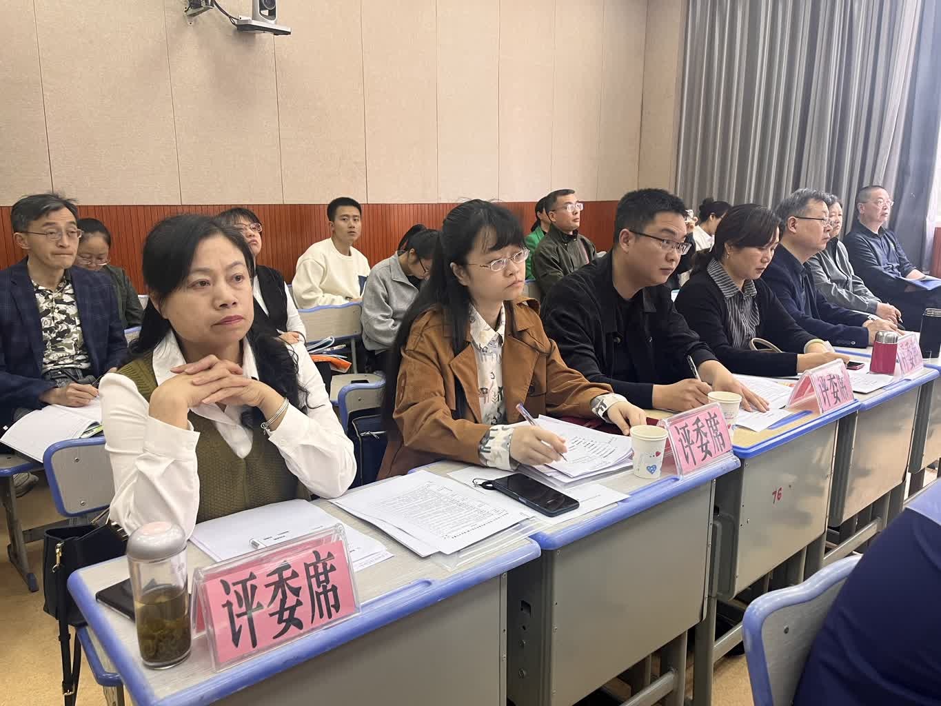 荣县首届玉章杯初中语文教师教字技能大赛圆满结束