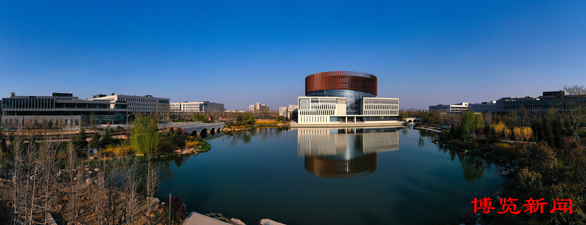 山东农业工程学院大门图片