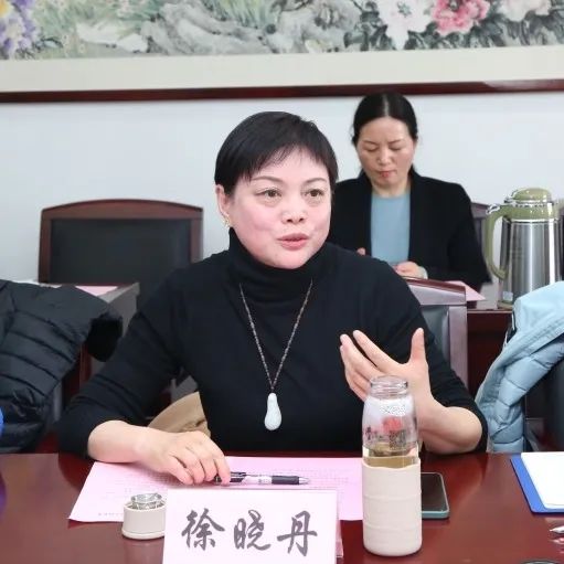 省妇联召开迎三八强服务促发展座谈会