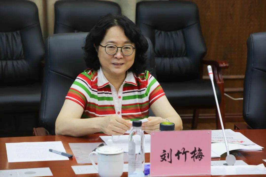 最高人民法院环资庭庭长刘竹梅一行莅临大兴安岭地区开展环境资源审判