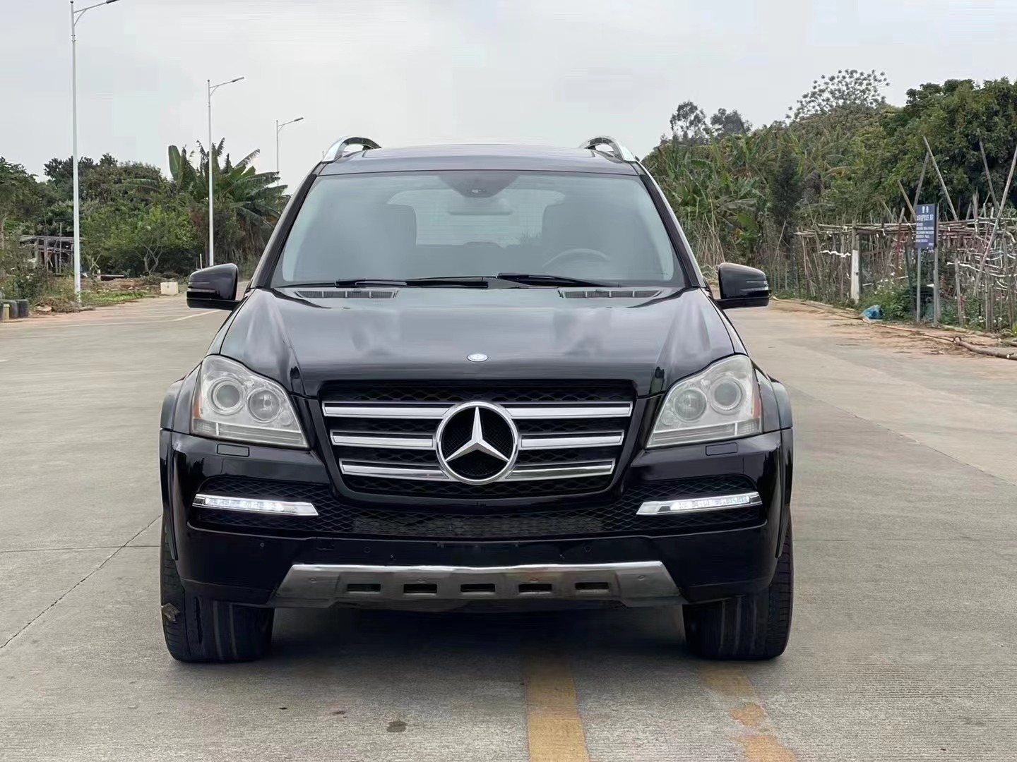 12年奔驰gl550仅售7.5万,秉承奔驰高贵典雅的优良血统