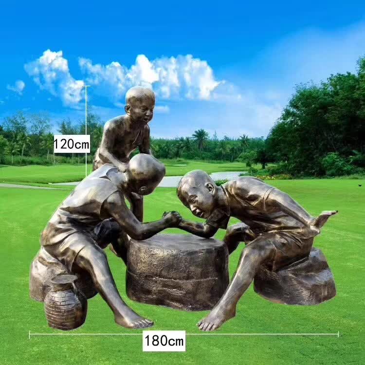 传承之美——掰手腕铜雕的艺术足迹