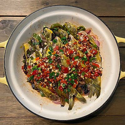 百吃不厌的剁椒黄骨鱼(快手菜),你会做吗?