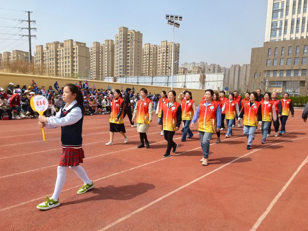 泰安市泰山区小井小学图片