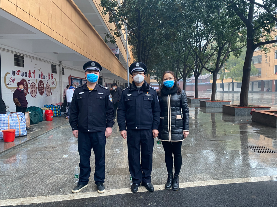 福兔贺新春 砥砺奋进谋新篇——衡阳市外国语学校2023年春季开学报道
