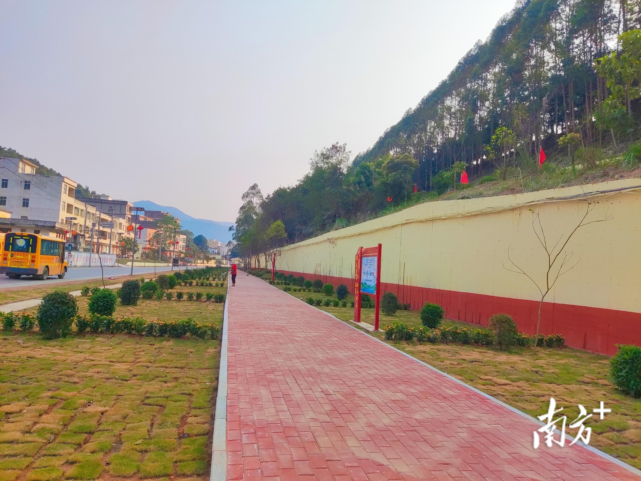 郁南县南江口镇美丽乡村风貌带一期建成