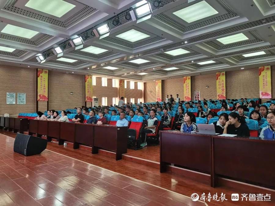 争做新时代好少年!德州市第十中学举行主题演讲比赛