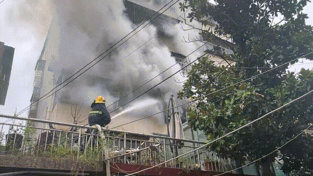 “電取暖”雖香，用錯(cuò)會(huì)遭殃！你的取暖方式安全嗎？-有駕