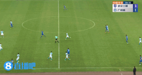 中超武汉三镇对阵广州城比赛结果_谢鹏飞戴维森进球时刻_中超-宋文杰传射吉列尔梅双响 广州城4-1河北