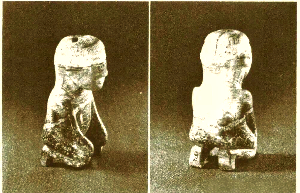 妇好墓中的跪坐玉人:细看其神秘姿态与精美雕刻