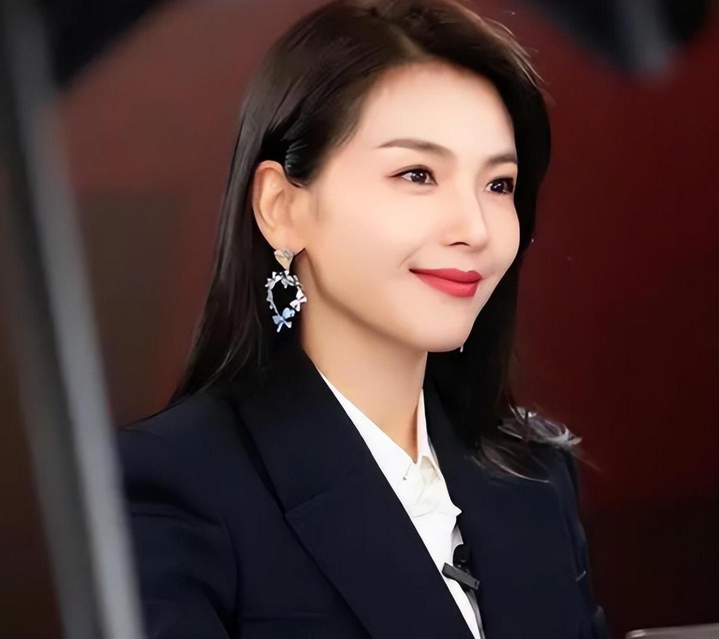 刘涛官宣离婚,男方出轨?